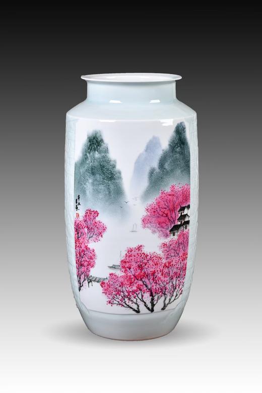 陈彦艺:手工雕刻双面开窗双景瓶《世外桃源》《阳春三月遍地金》 商品图3