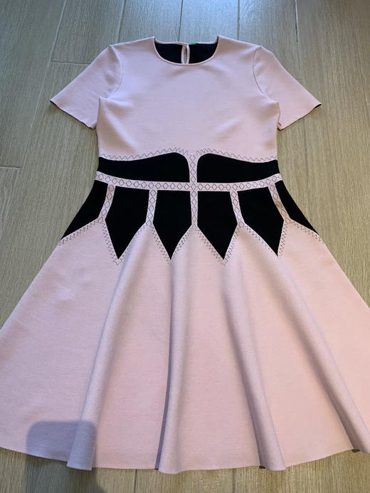 淡粉色针织连衣裙 商品图2