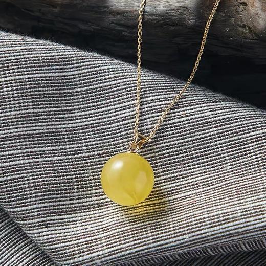 笔下琥珀蜜蜡吊坠 商品图2