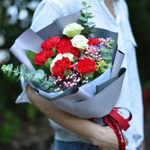 康乃馨向日葵混搭小花束送妈妈老婆老师长辈生日祝福三八妇女节女神节母亲节教师节感恩节企业公司团体订花 商品图0