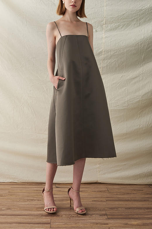 Viktoria Chan | Vilma structured strap dress [连衣裙] 商品图0