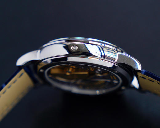 PP百达翡丽‮空星版级升‬5102天月款‮内日‬瓦苍‮列系穹‬你可想象‮空星把‬佩戴在腕上吗？ 商品图5