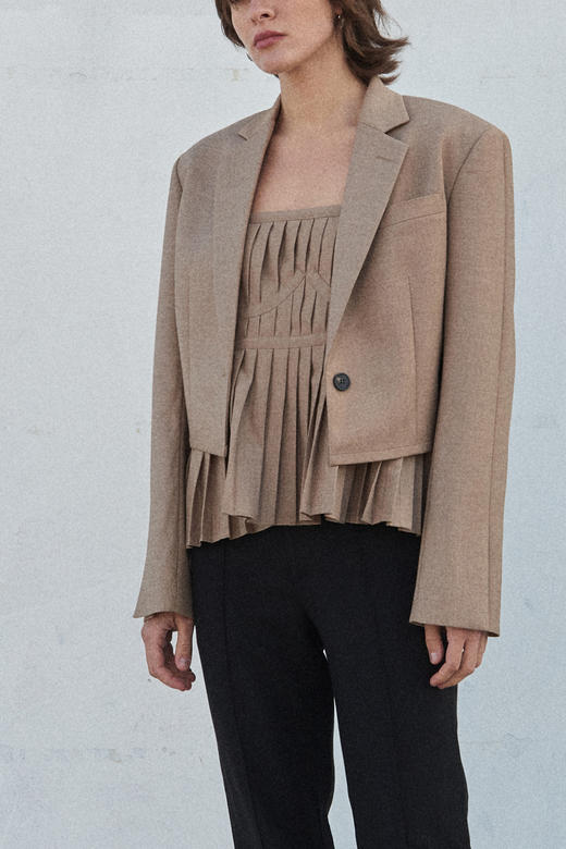 Viktoria Chan | SS21034 Alba cropped blazer [短外套] 商品图0