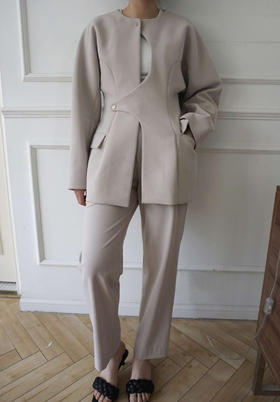 Viktoria Chan | SS21026 Lara overlapped jacket [外套]