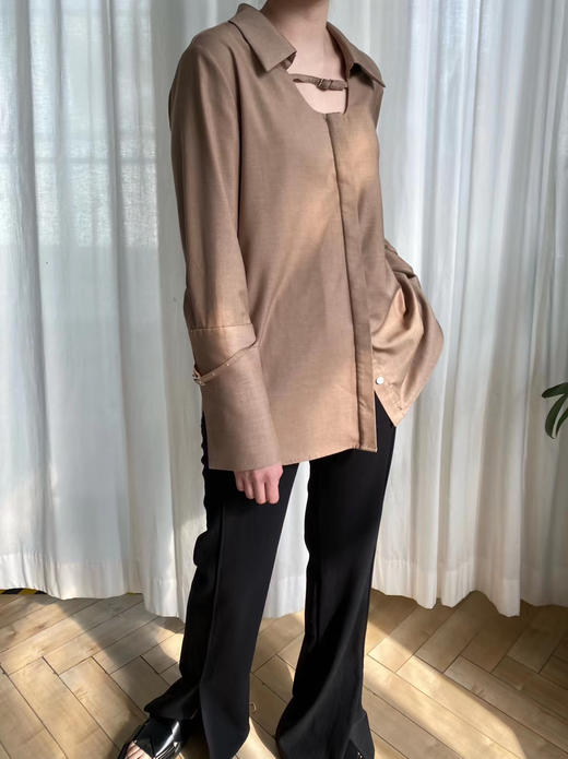 Viktoria Chan | SS21030 Alba shirt with straps [上衣] 商品图0