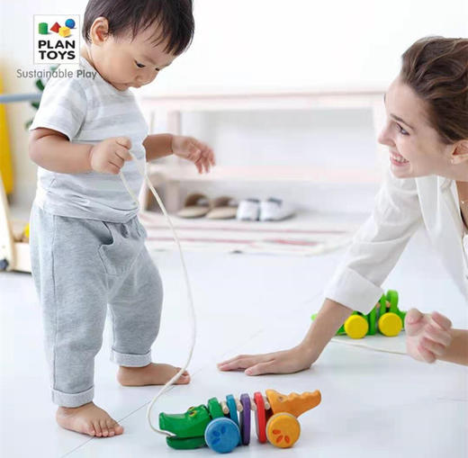 1岁+ | 爆款 | 泰国Plantoys宝宝学步拖拉彩虹鳄鱼 进口木质儿童手拉拉车拉线拉绳牵引玩具 商品图4