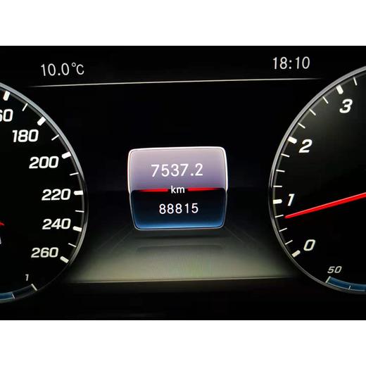 【特价月租-北京】奔驰 E级 300 L 运动豪华型 商品图6