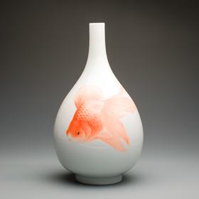 杨玉辉瓷瓶（鱼150）