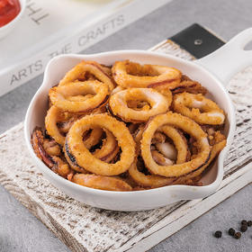 这口酥脆的鱿鱼圈，谁能不爱？