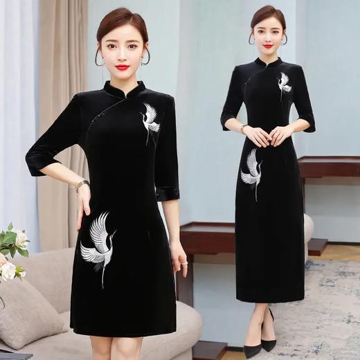 HT-1192 春秋新款仙鹤刺绣风七分袖改良旗袍连衣裙 商品图0