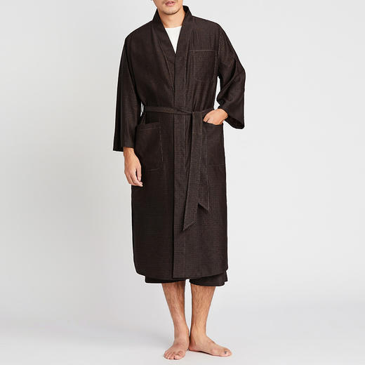 TANGY Collection/天意精品2021年春夏新品男士真丝素绉缎睡袍 商品图0