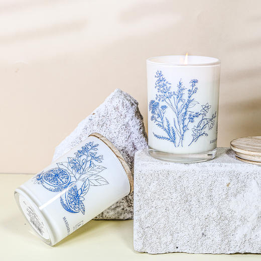 蓝色疏影香薰蜡烛 商品图1