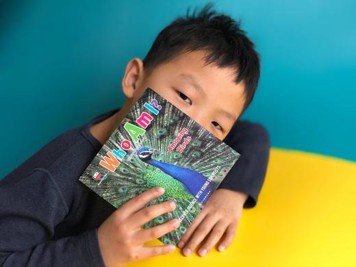 【可点读】WHO AM I?（点读版）让孩子爱不释手的谜语式动物单词小百科！ 商品图9