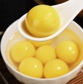  元宵节，闹元宵 大黄米汤圆够糯！够Q！还流心！吃一颗，圆满一整年！ 