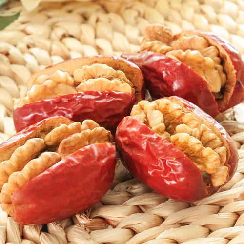 新疆特色小吃 枣夹核桃 500g/袋 商品图2