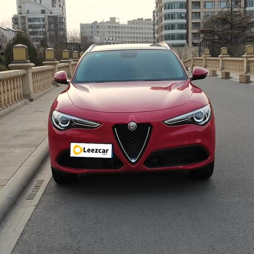 【特价月租-北京】阿尔法·罗密欧 Stelvio 2.0T 200HP 豪华版 商品图2