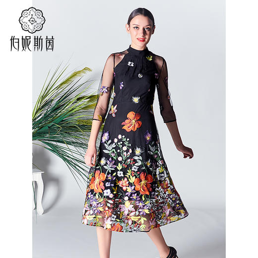 2S6889--黑色连衣裙--高处的召唤--《智慧之光--波斯艺术》 商品图0