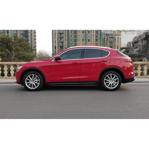 【特价月租-北京】阿尔法·罗密欧 Stelvio 2.0T 200HP 豪华版 商品图4