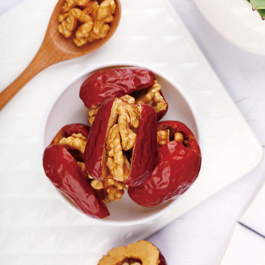 泽普骏枣夹核桃500g/（内独立小袋） 商品图2