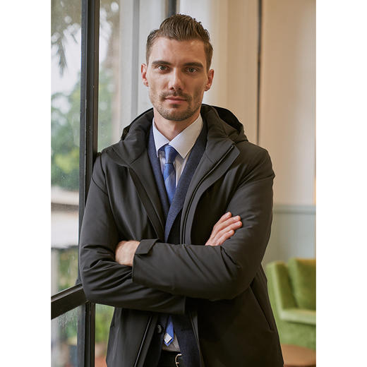 YvesFigarau伊夫·费嘉罗904201羽绒服 商品图1