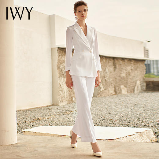 IWY/典雅白色西装西服套装女时尚微喇裤气质职业装修身通勤工作服正装cp9601 商品图0