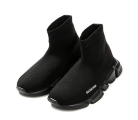 奥莱（564070 W05G0 1000）速度运动鞋20SSJPY带授权招加盟代理