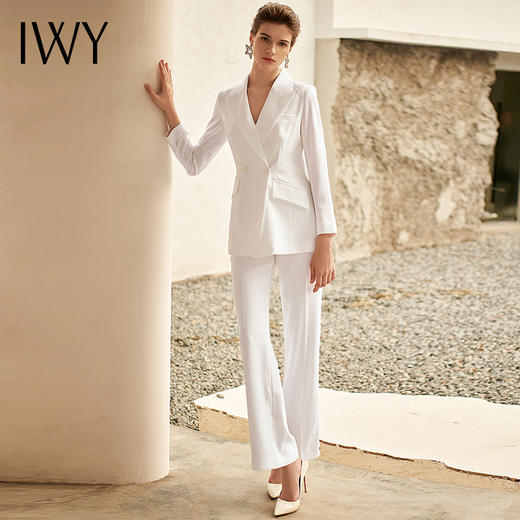 IWY/典雅白色西装西服套装女时尚微喇裤气质职业装修身通勤工作服正装cp9601 商品图4
