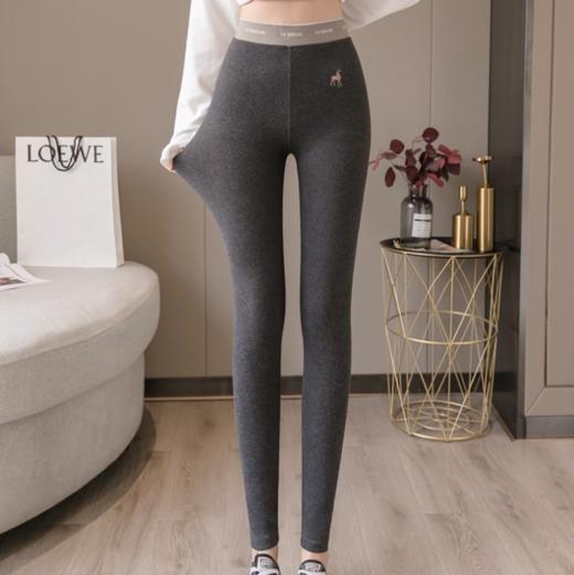 【超值两条装】 竖条螺纹显瘦外穿打底裤  乳木果绒质感 微压显瘦 提臀高腰 不易起球、褪色、勾丝、变形_HLY 商品图4