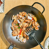 积分换购 | 单手掂出美妙滋味 | 悦味 元器铁炒锅无涂层不挑铲 燃气灶电磁炉适用 少油烟锅具32cm[福利品] 商品缩略图2