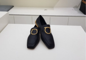 奥莱 [菲拉格慕]特色乐福鞋01N493黑色（80061049002）JPY带授权招加盟代理