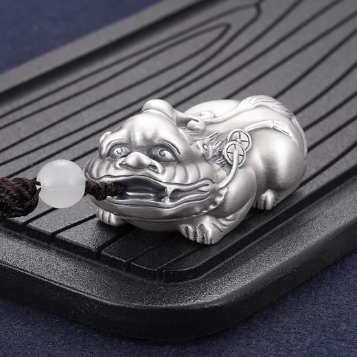 S999银貔貅手把件【YH06400015】纯银2101 商品图1