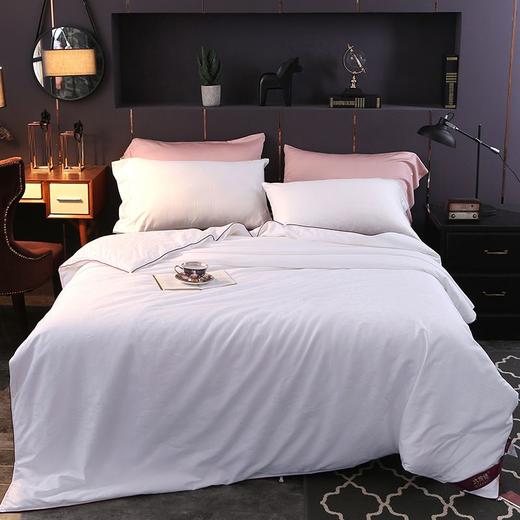 双宫茧蚕丝被，手工制作，下单后10天发货丨期颐健中  定制产品，发出后非质量问题，不退不换。 商品图0