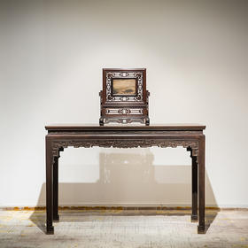 清代 红木束腰马蹄腿紫檀工拐子纹条桌