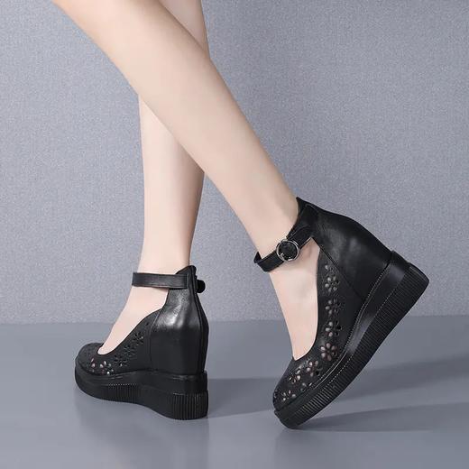 【预售5天】英伦风花朵镂空，坡跟内增高浅口高跟凉鞋HX-5561 商品图4