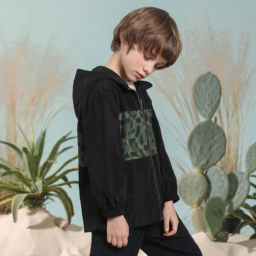 【防风吸汗】mettekids童装拼接连帽风衣男童春季新款休闲短外套 商品图1