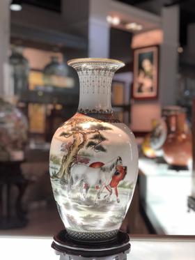 御瓷坊:粉彩马到成功发口瓶