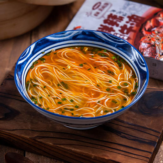 鲜辣牛油牛肉银丝面   （141g*5盒） 商品图2