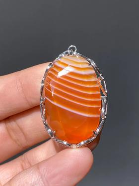 天然缠丝玛瑙镶银吊坠， 顺丰包邮