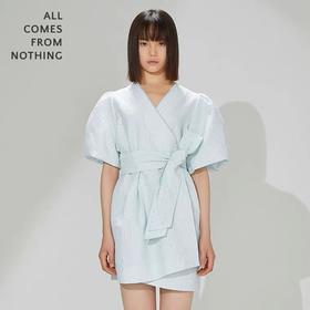 珍珠饰边围裹连衣裙