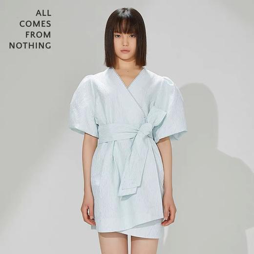 珍珠饰边围裹连衣裙 商品图0