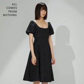 珍珠背链大摆长连衣裙