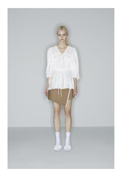 复古悬流千褶上衣 商品图0