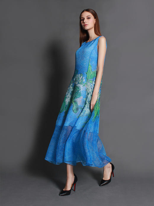 -【伯妮斯茵】162S236--蓝色连衣裙--盛开的栗树枝--《生命之美-梵高的花园》 商品图0