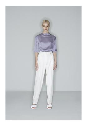 小圆领简约衬衣