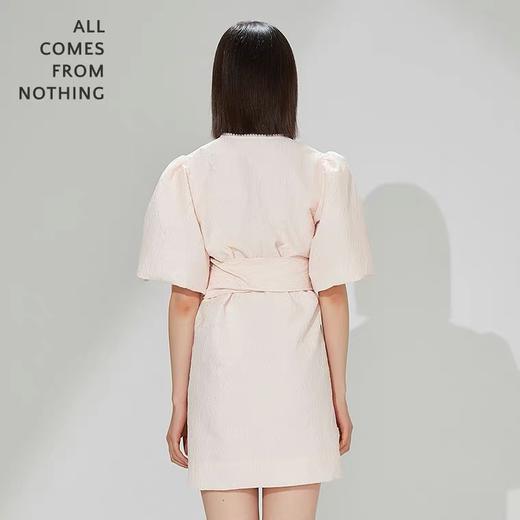 珍珠饰边围裹连衣裙 商品图1