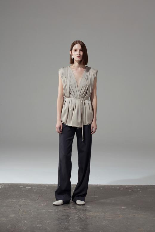 褶皱收腰上衣 商品图0