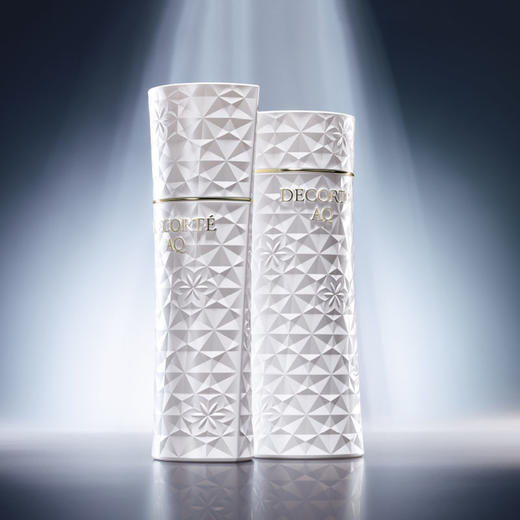 【雕塑般优雅】黛珂AQ舒活水乳护肤套装 保湿改善 细纹 修护 白檀 商品图0