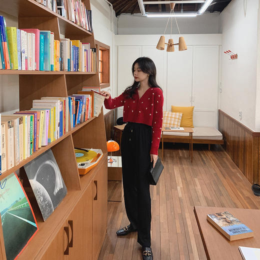 【金蘑菇菇 神仙魔术裤】神奇弹力面料，重塑细直大长腿 商品图4