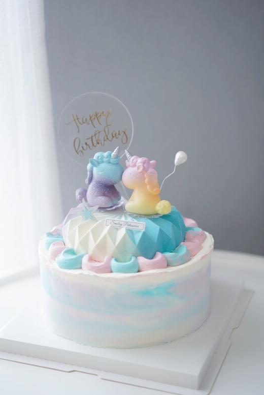 主题奶油蛋糕 | 原味香缇奶油香草慕斯 - 糖果独角兽 商品图1