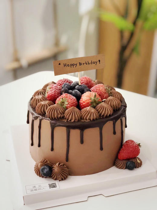 巧克力遇上草莓，法芙娜蛋糕体搭配牛奶巧克力奶油夹心，满口都是幸福和满足 商品图1